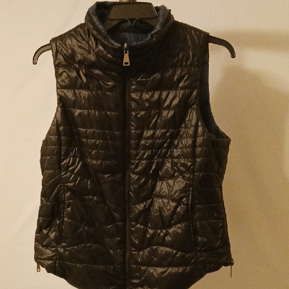 Renuar Black/Blue Reversible Puff Quilted Vest with Logo Tag